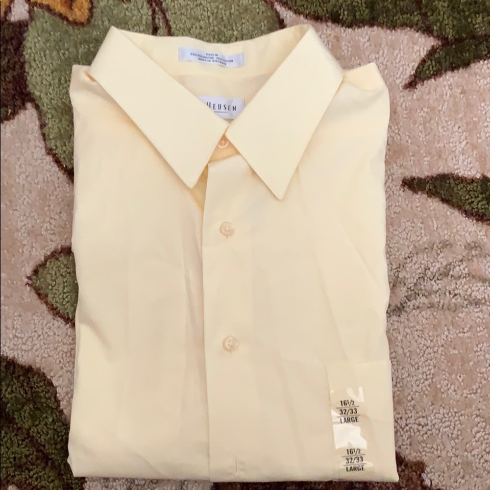 NWOT Dress shirt Men’s 16 1/2 wrinkle free Large
